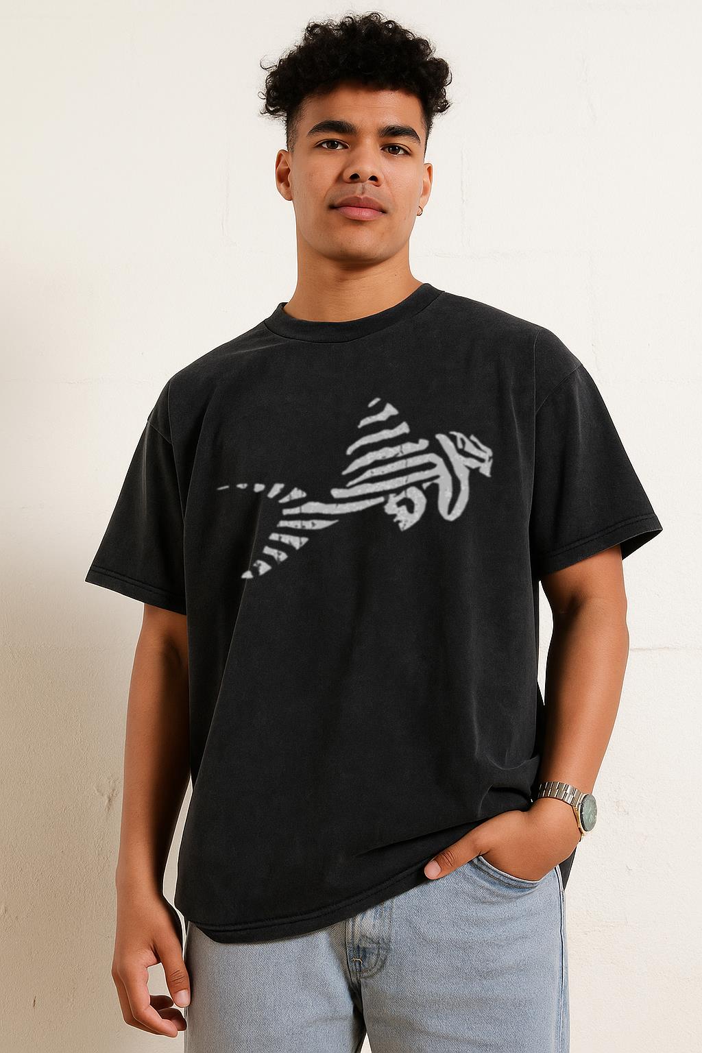 L046 Zebra Pleco T-Shirt | Aquarium Fish Hobbyist Gift